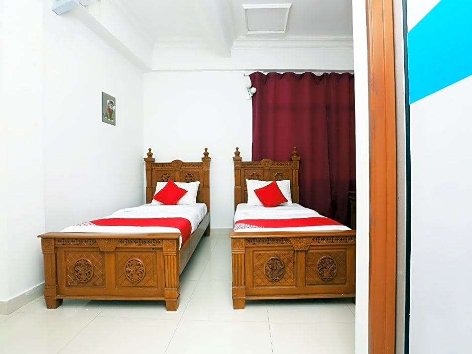 OYO 89435 Nusantara Group Hotel