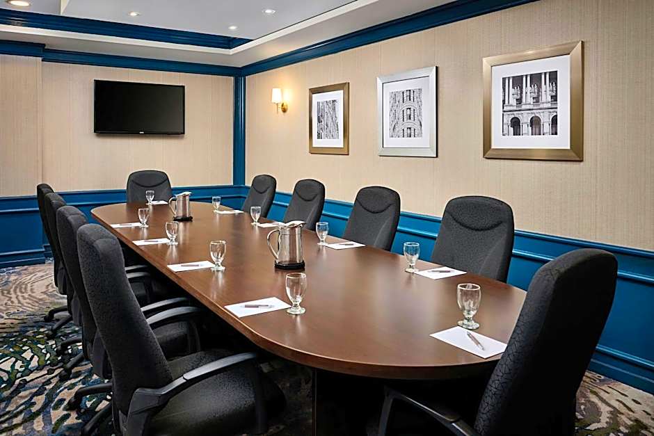 Sheraton Hamilton Hotel