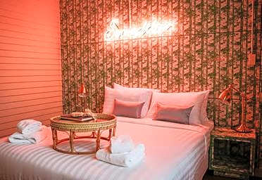 Azure Hostel Bangkok