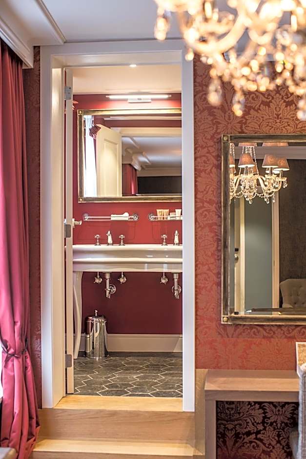 Hotel De Castillion - Small elegant hotel