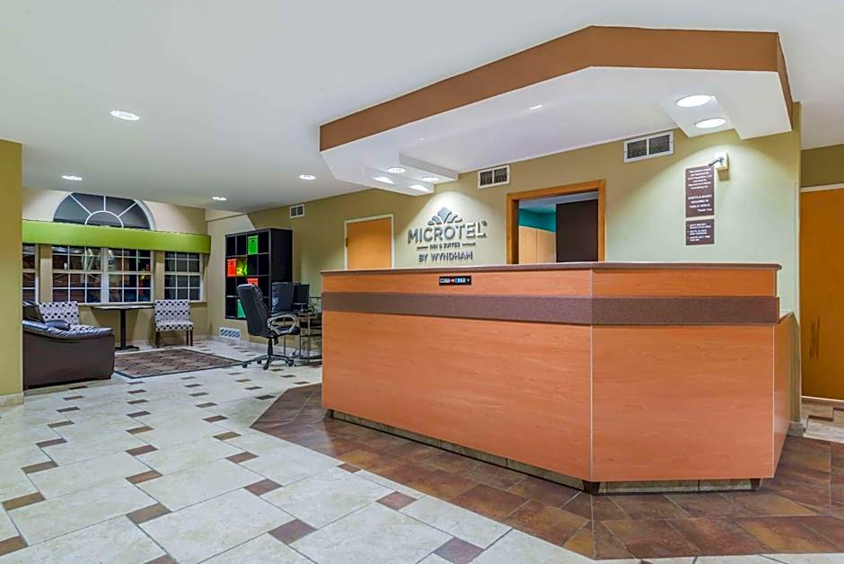 Microtel Inn & Suites By Wyndham West Chester