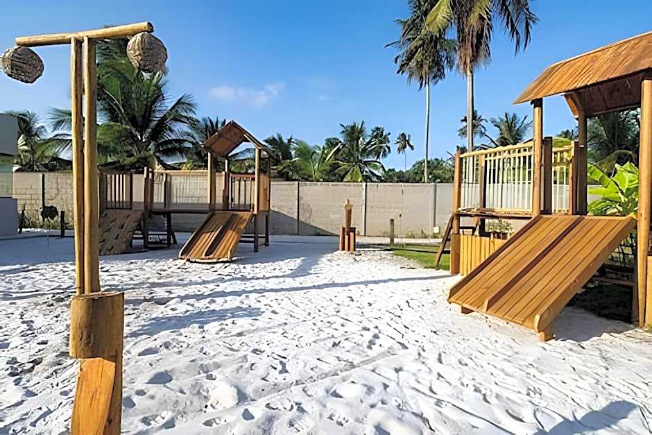 Oka Milagres Cond. Seaside for 08 People