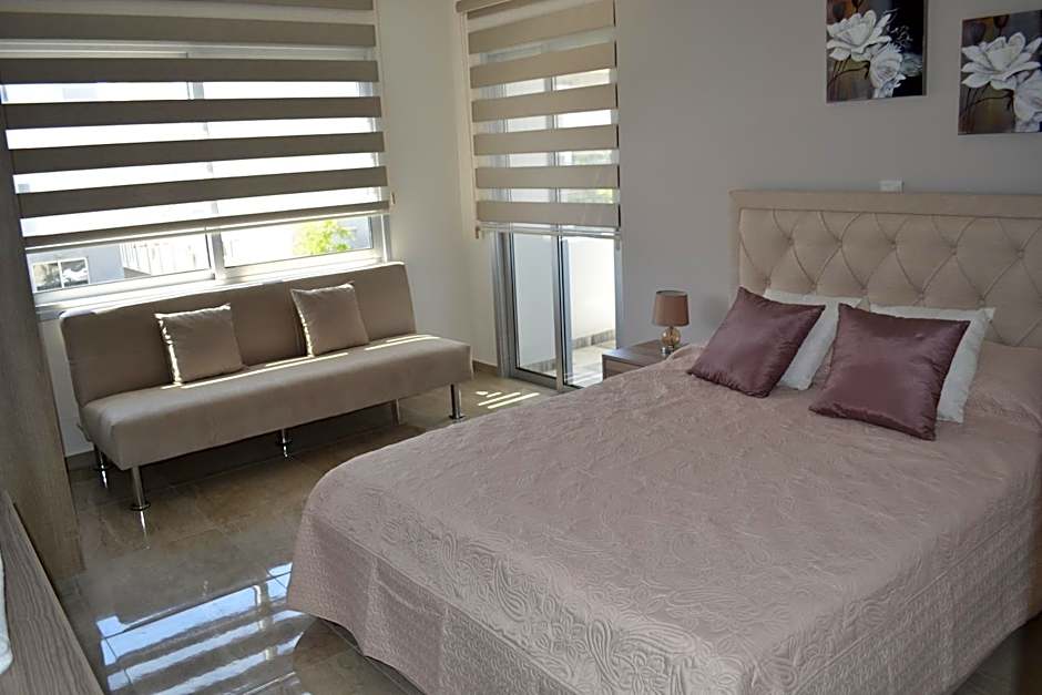 Marianna Hotel Apartments
