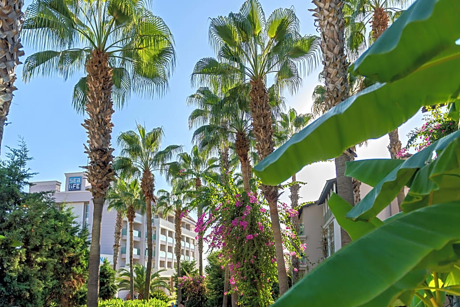 Sealife Buket Beach Hotel