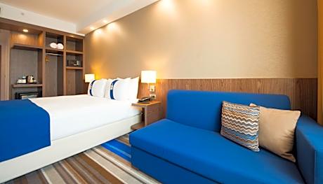 Standard Double Room with Sofa Bed - Smoking