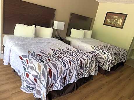 Superior 2 Queen Beds Non-Smoking