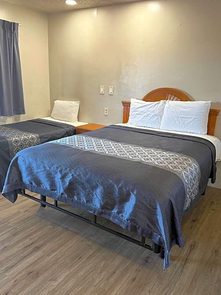 Apple Valley Motel