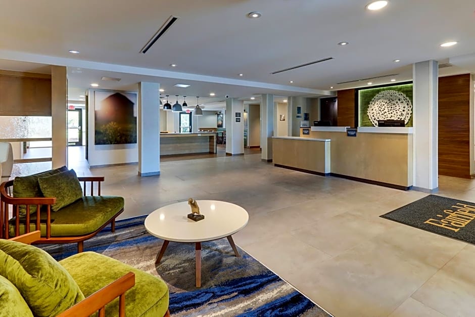 Fairfield Inn & Suites Southport