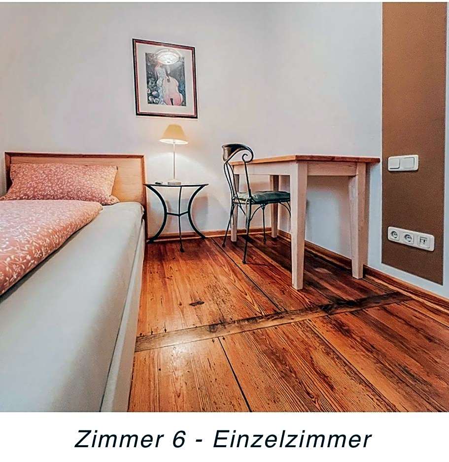 Hotel Weinstube am Markt