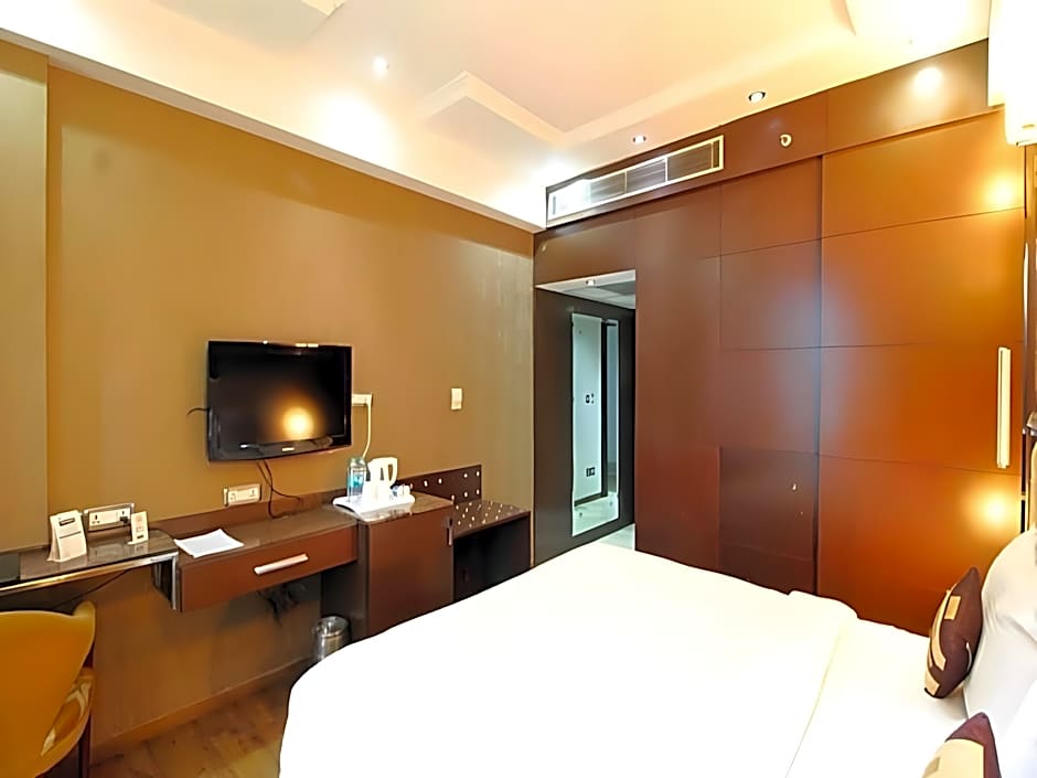 Hotel Signature Grand