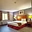 Lake Tree Inn & Suites