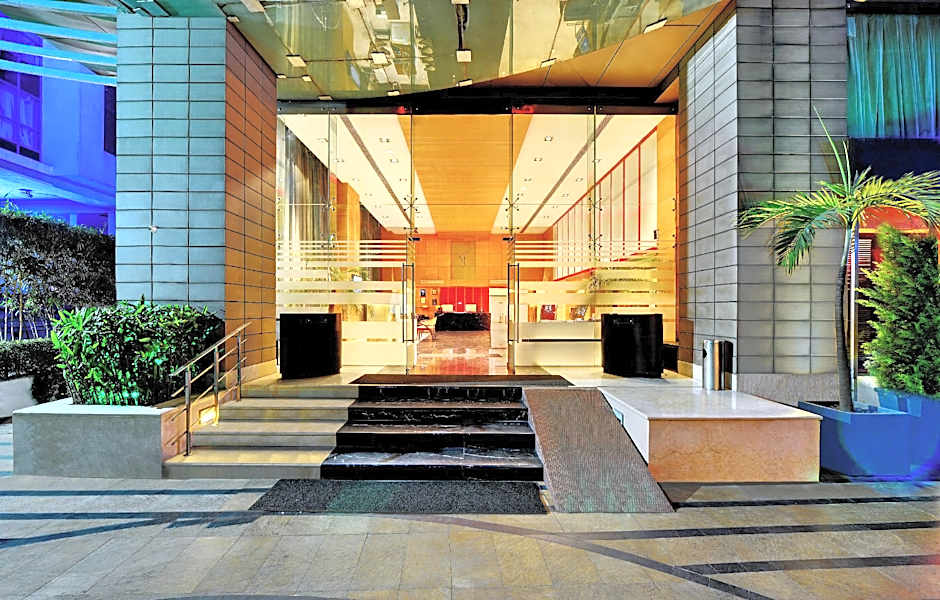 Iris - The Business Hotel