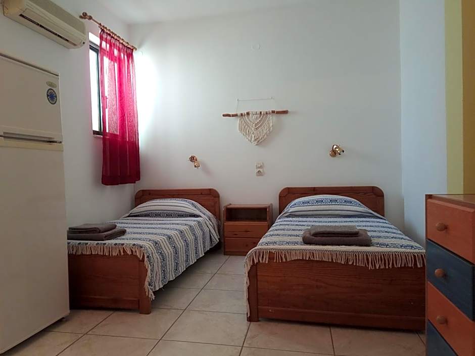 Ero Aegina Hospitality