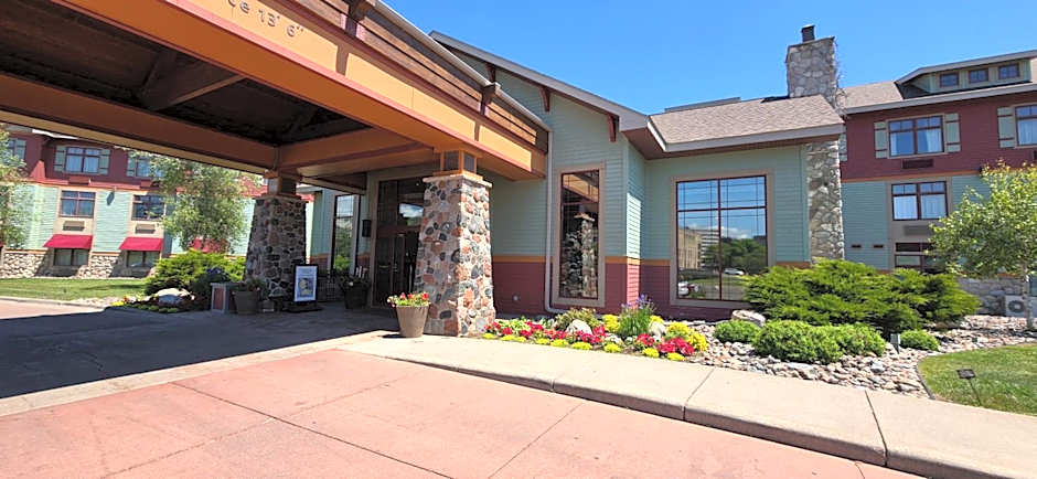 Canal Park Lodge