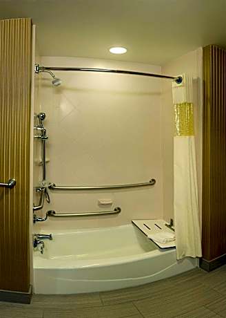 King Room - Mobility Access/Non-Smoking