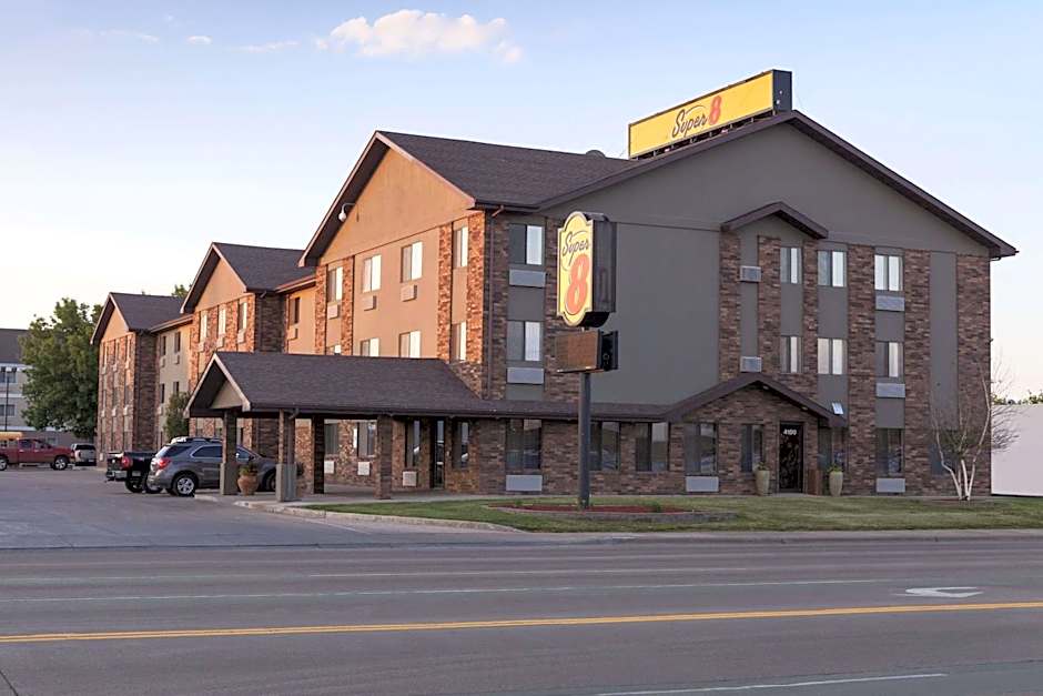 Super 8 by Wyndham Sioux Falls/41st Street