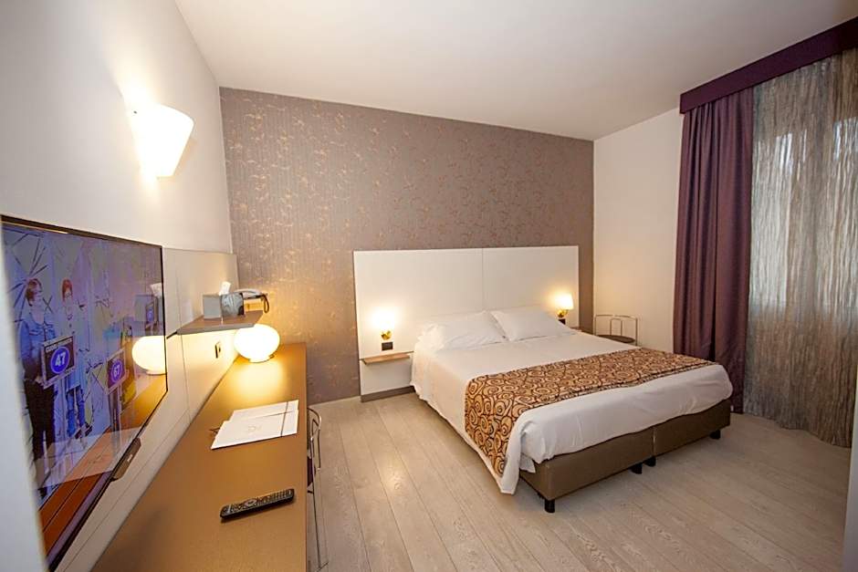 Hotel Re Enzo