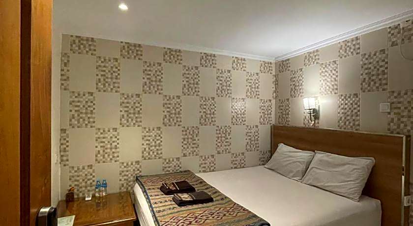 Cabin Purwokinanti Hotel