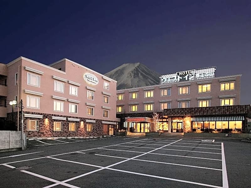 West Inn Fuji-Yoshida