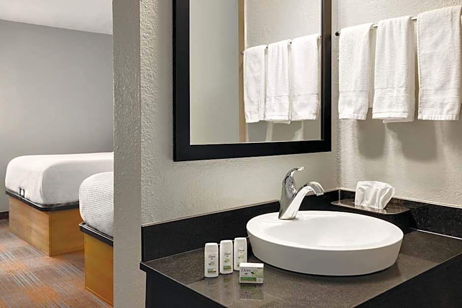 AmericInn by Wyndham Madison WI