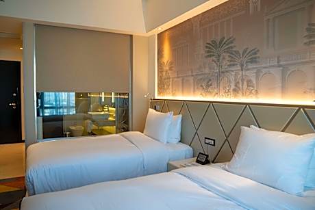 Two Bedroom Suite- One King And Two Twin Beds