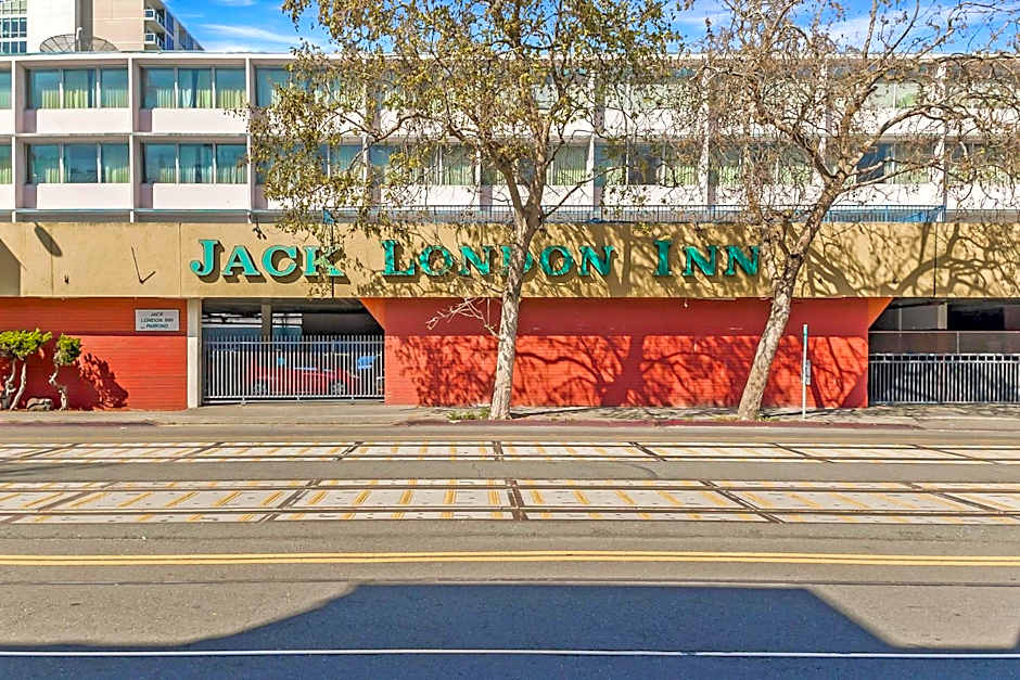 Jack London Inn