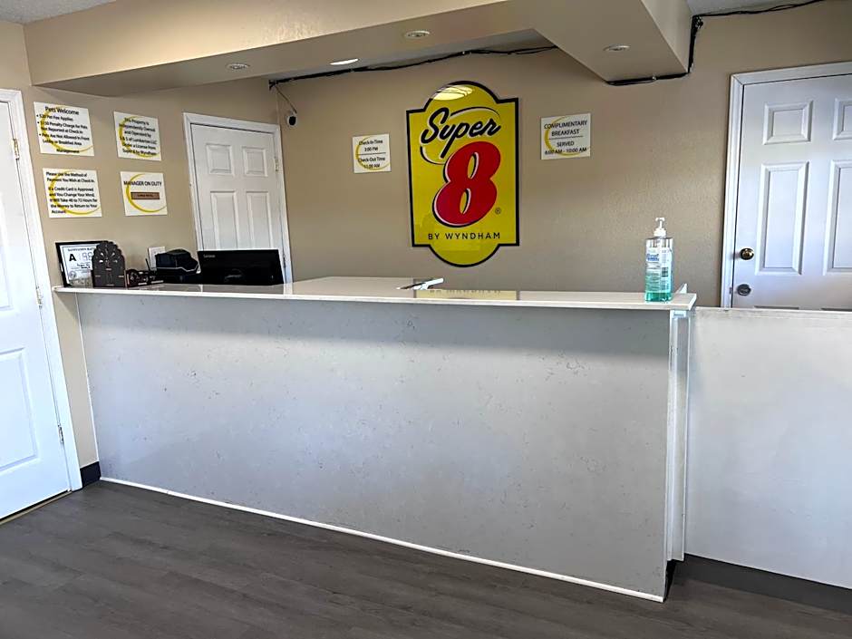 Super 8 by Wyndham Lumberton NC