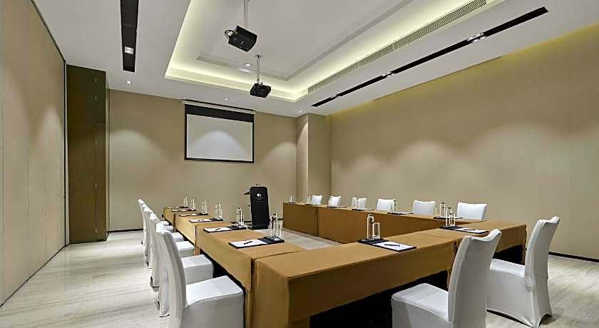 DoubleTree by Hilton Quzhou