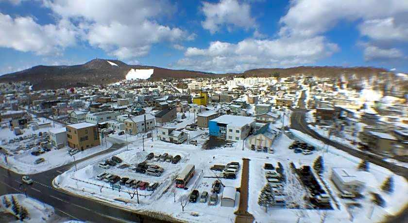 Hotel Okhotsk Palace