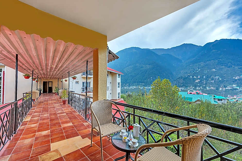 Club Mahindra Snow Peaks Manali