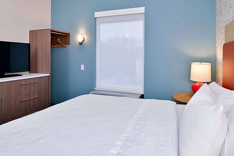 Home2 Suites by Hilton Charlotte Mooresville, NC