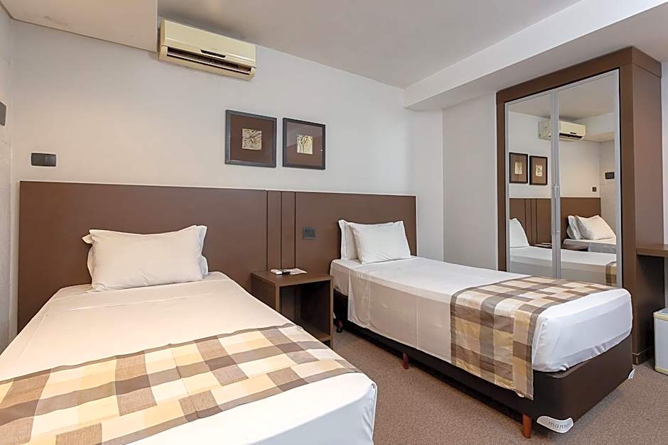 Roochelle Hotel by Nobile