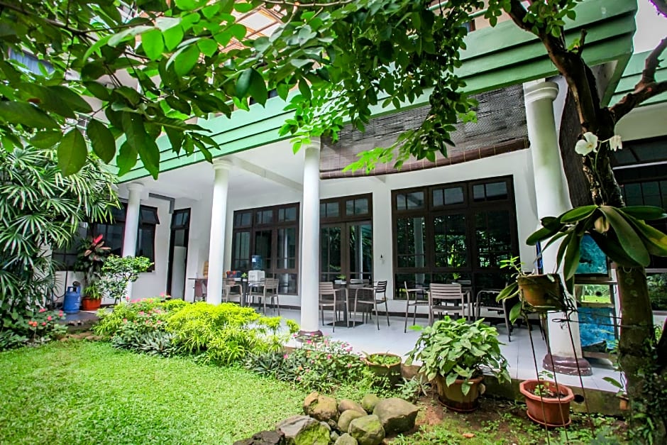 OYO Life 90091 Wisma Pakuan Syariah