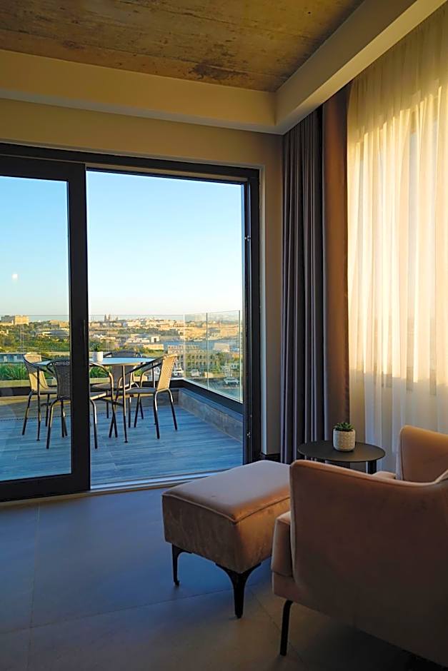 The Londoner Hotel Sliema