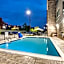 Holiday Inn Express & Suites Dallas North - Addison By IHG