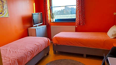 Twin Room with Bathroom