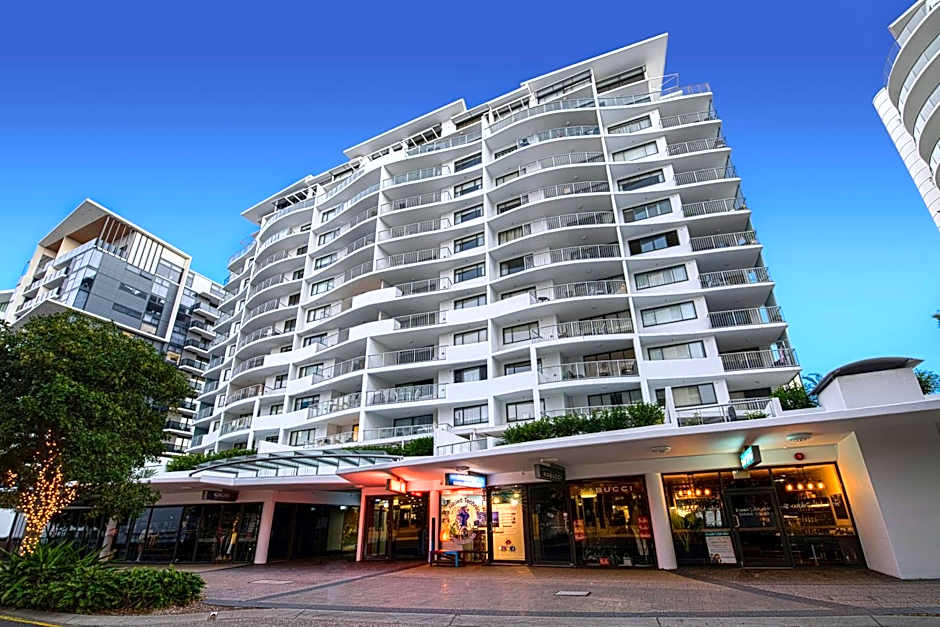 Seamark On First Resort