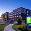 Holiday Inn Express & Suites - Olathe West