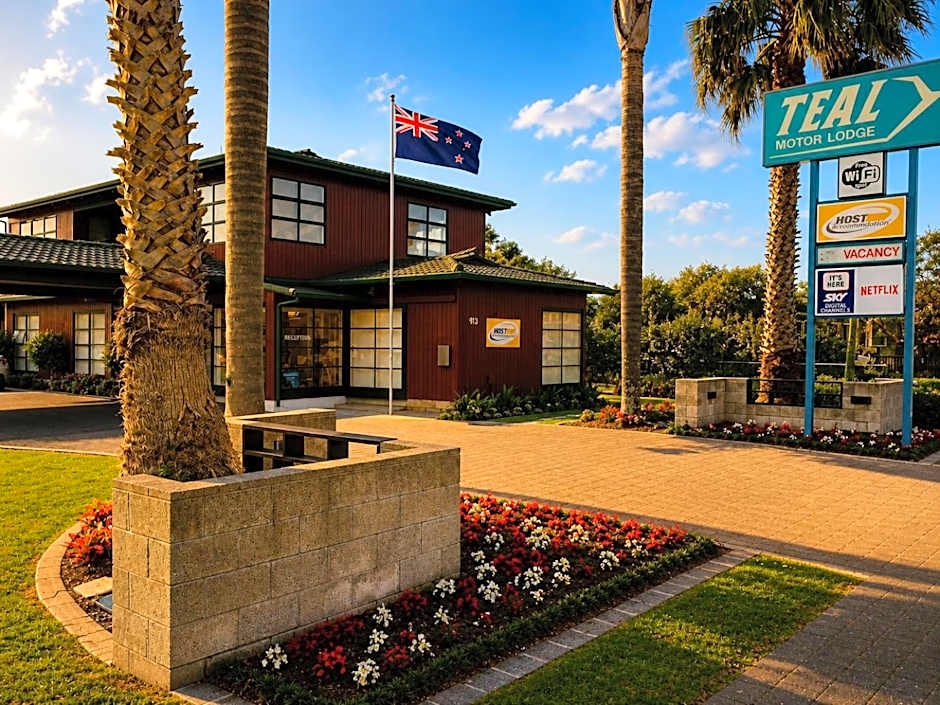 Teal Motor Lodge