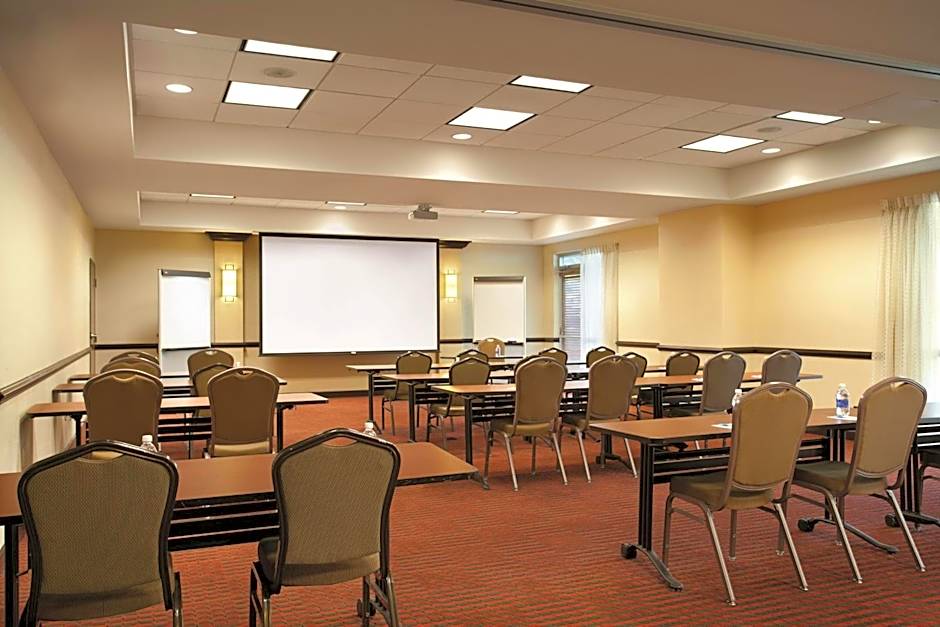 Hyatt Select Richmond/Chester