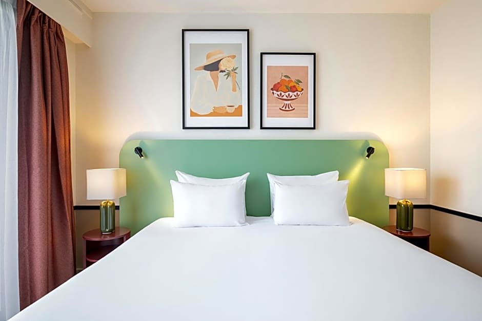 Hôtel Charlemagne by Happyculture