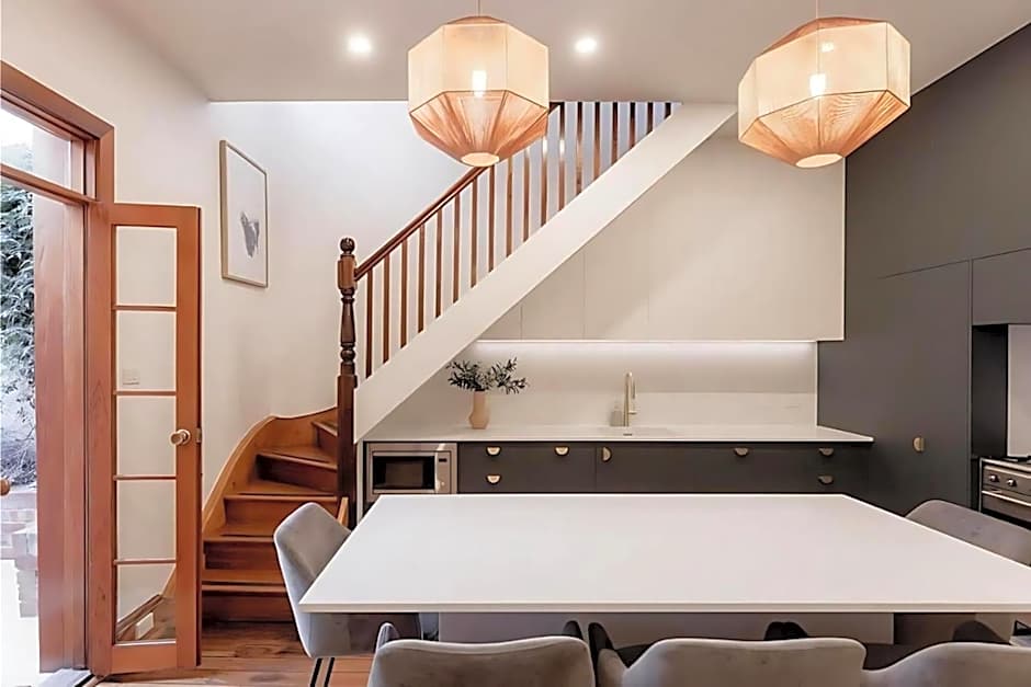 'Hjemme=' In the heart of Hobart