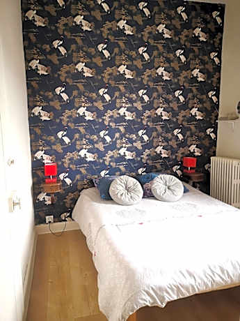 Appartement-Classique-Salle d'eau-Vue sur Jardin-Madeleine