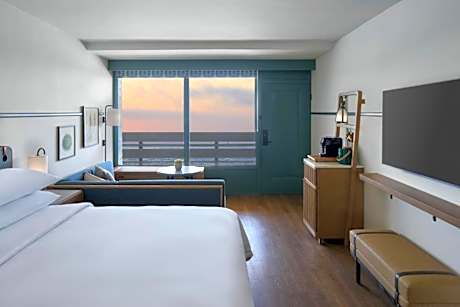 Premium Ocean View King