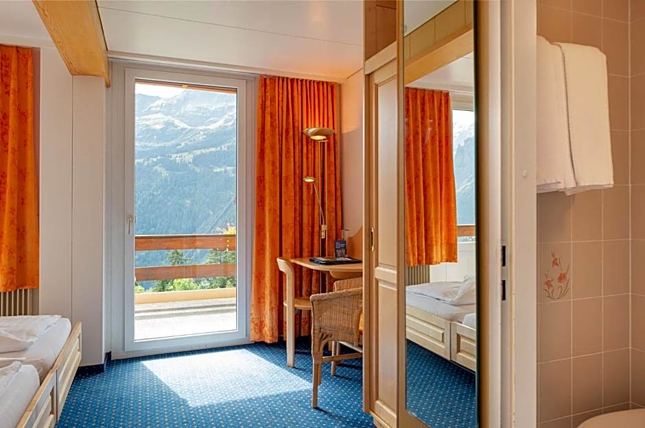 Hotel Bellevue - Traditional Swiss Hideaway