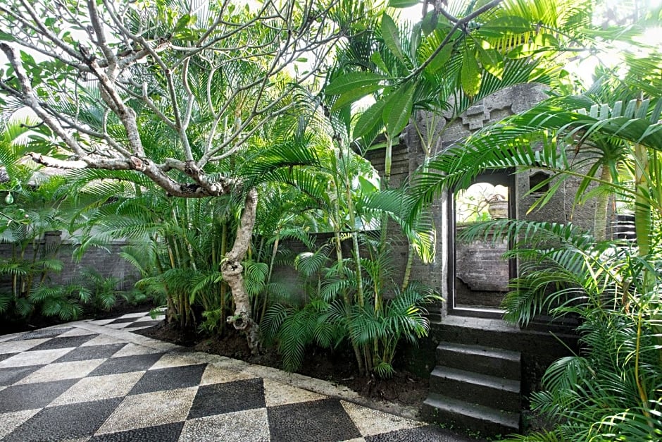 Villa Pantai Karang