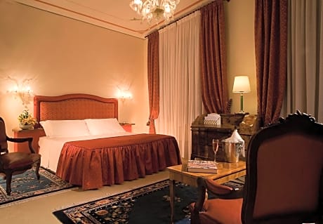 Superior Double or Twin Room with Extra Bed