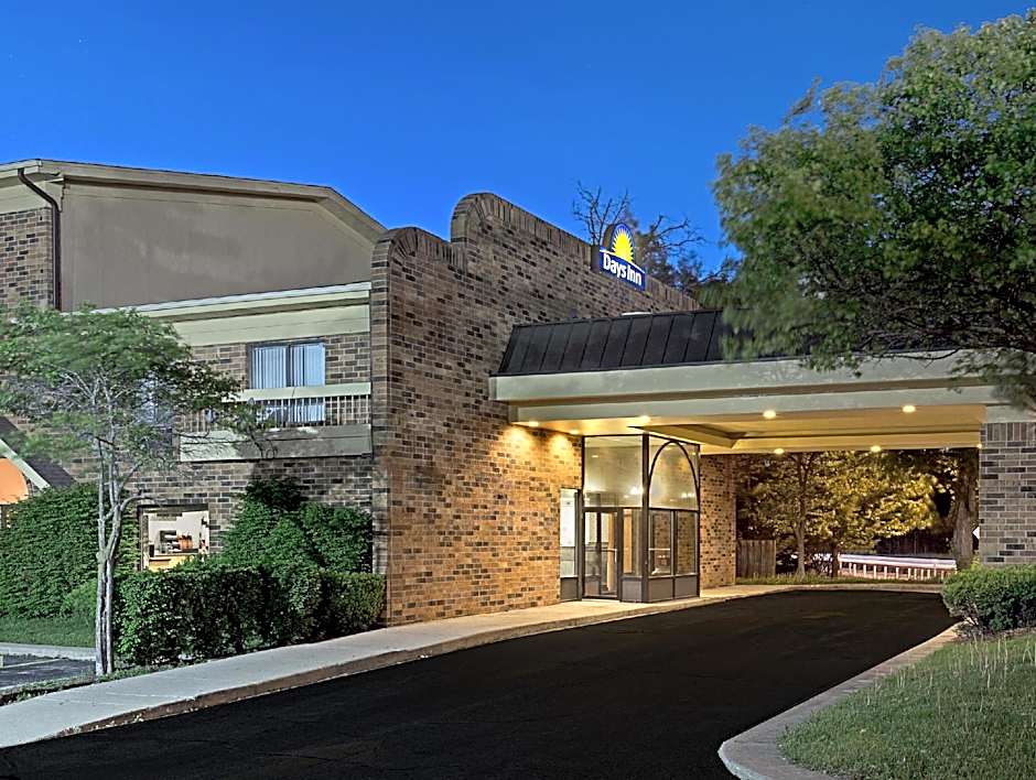 Motel 6-Libertyville, IL