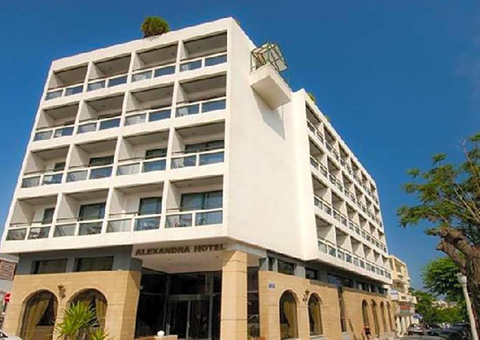 Alexandra Hotel&Apartments