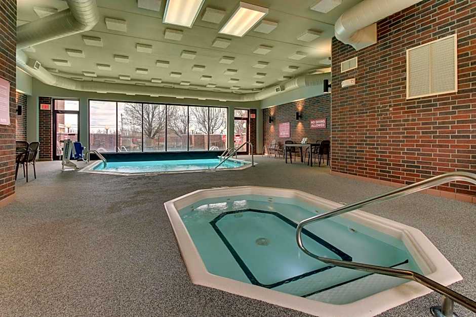 Drury Inn and Suites Poplar Bluff